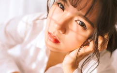 激烈的床震戏大叫视频